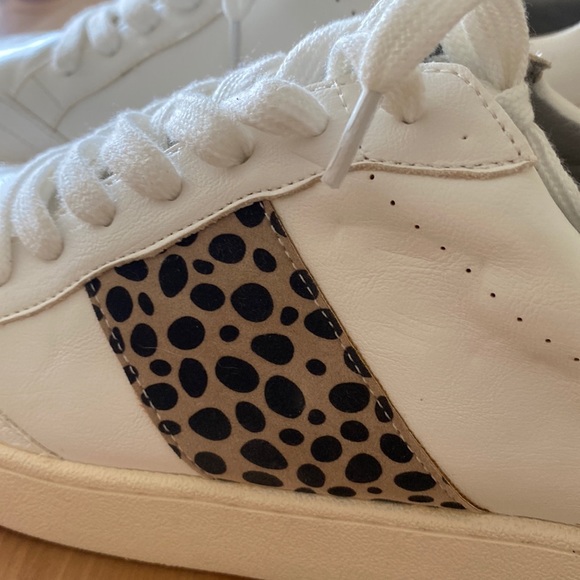 White Raven Leopard Shoes 7.5 - Picture 7 of 15